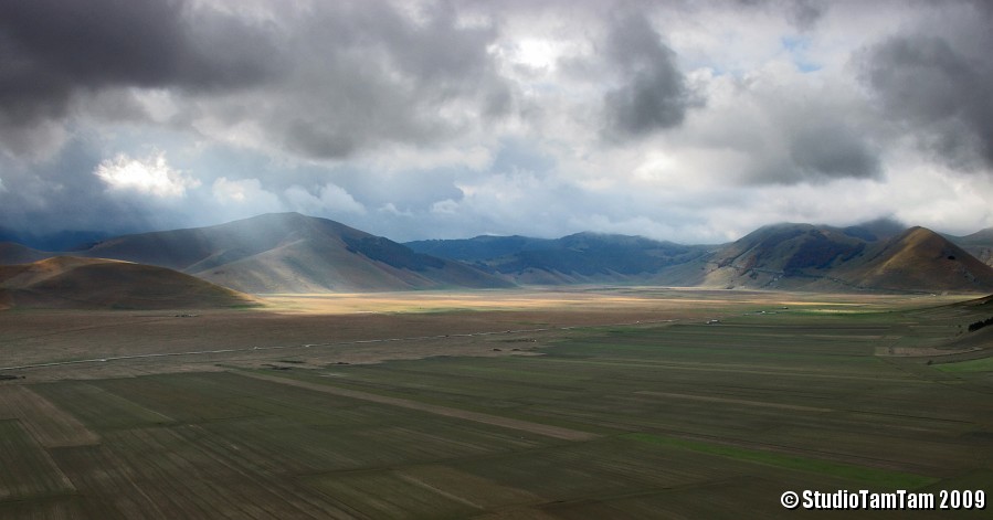 La piana di Castelluccio d'Autunno.jpg